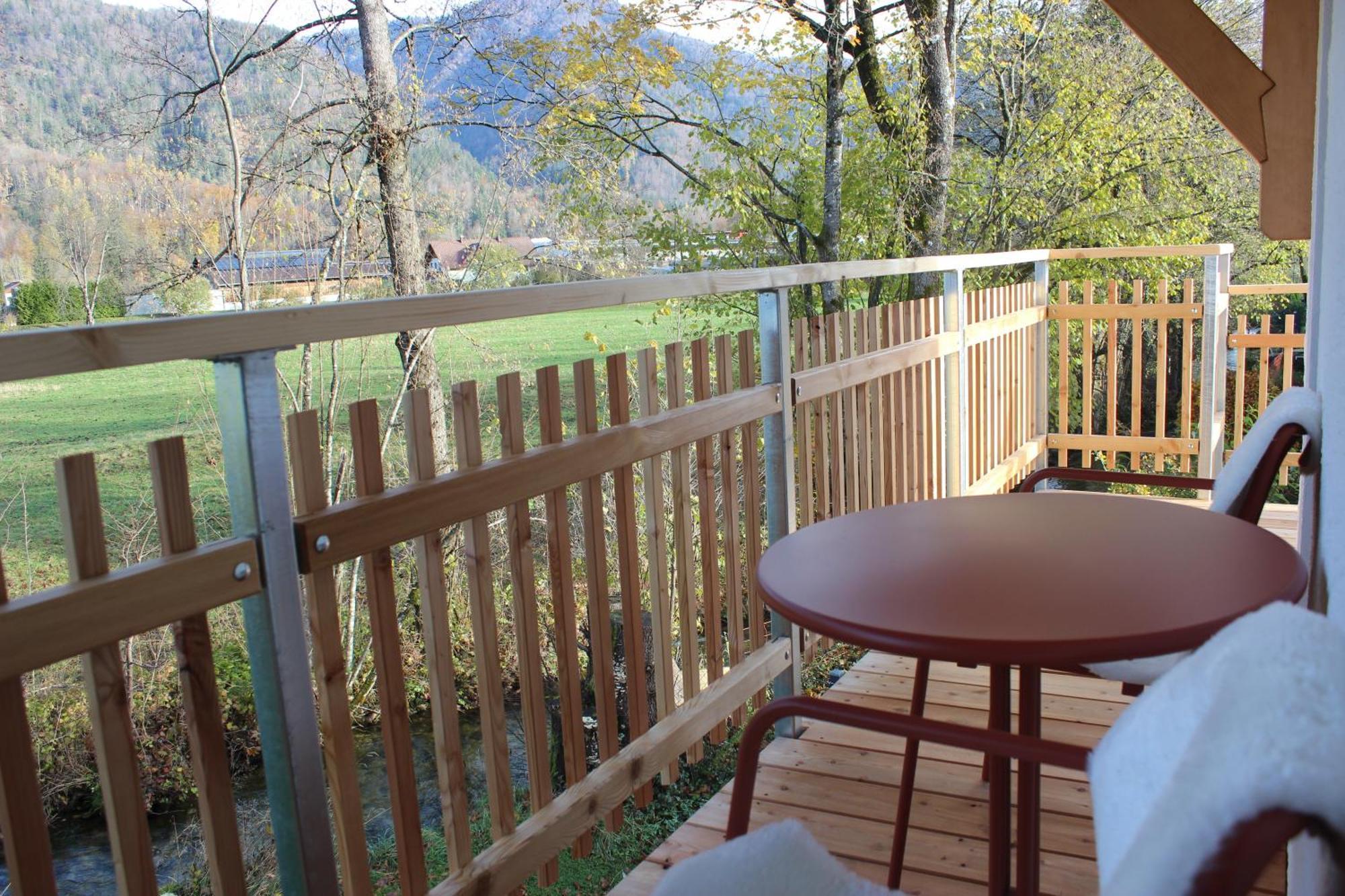 Bachbett - Modernes Gaestehaus Im Salzkammergut Bad Ischl Exteriör bild